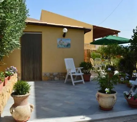 Zagara Apartment Custonaci